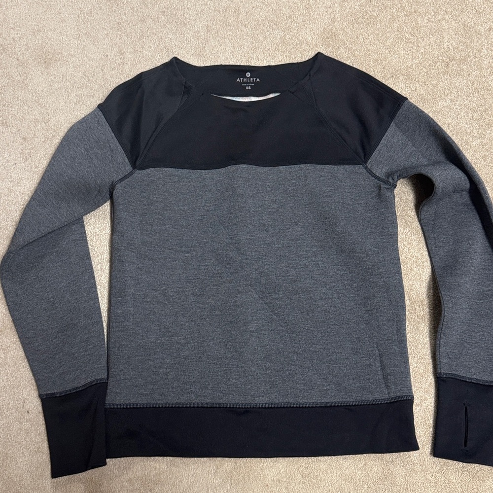 Athleta Gray and Black Scuba Top XS